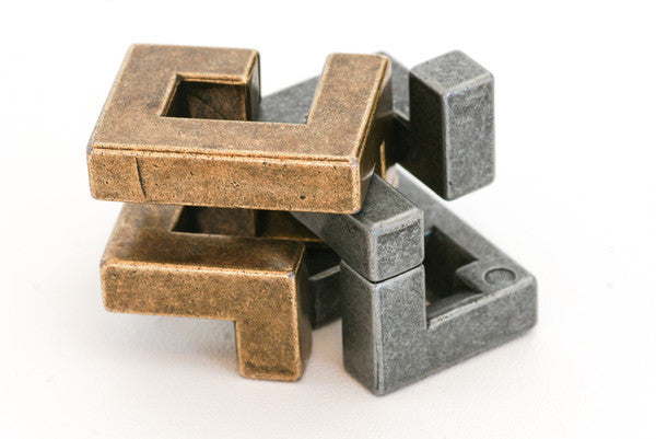 Cast Coil - Hanayama Metal Puzzle