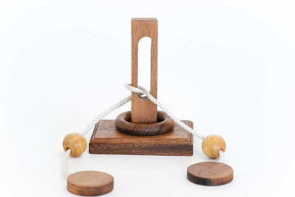 Oliver - Wooden String Puzzle - Solve It! Think Out of the Box
