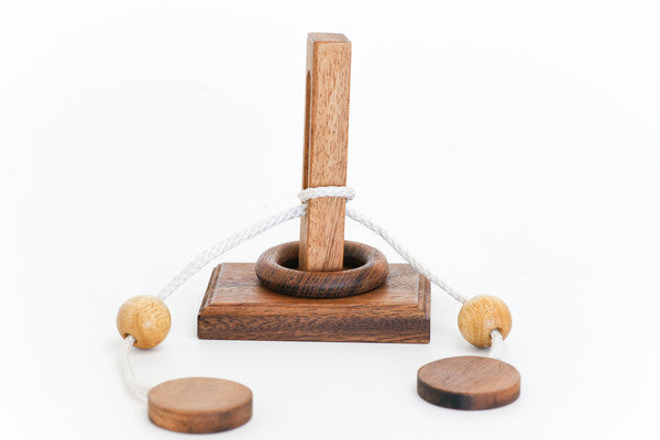 Oliver - Wooden String Puzzle It! Solve the Think Out Box of 